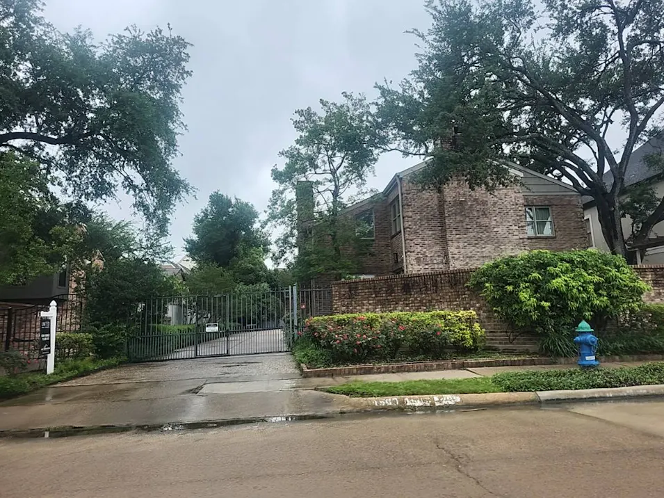 1499 Potomac Drive Houston, TX 77057, Harris County