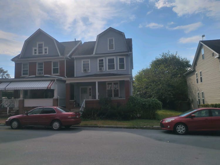 2009 12th Avenue Altoona, PA 16601, Blair County