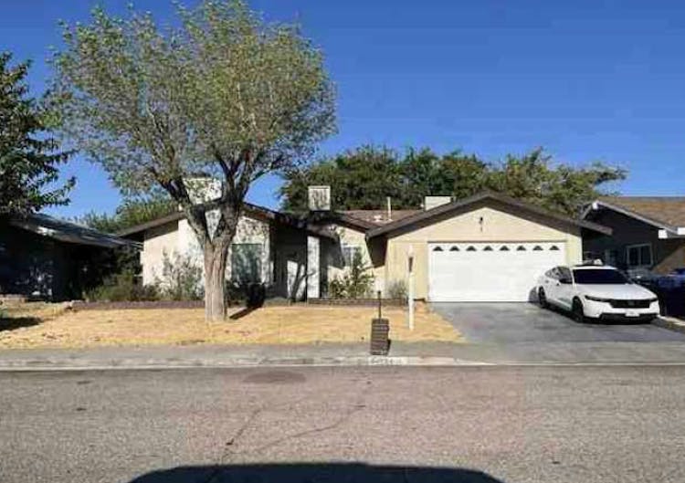 44934 Hanstead Ave Lancaster, CA 93535, Los Angeles County