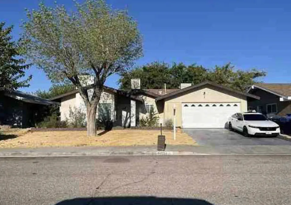 44934 Hanstead Ave Lancaster, CA 93535, Los Angeles County