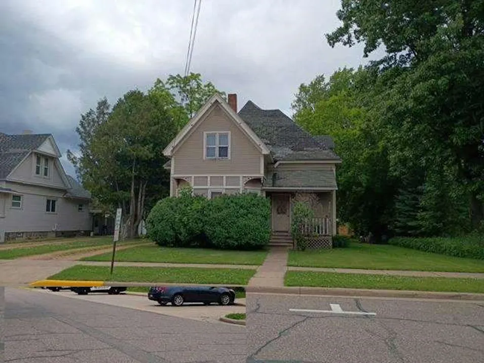826 2nd Ave Antigo, WI 54409, Langlade County