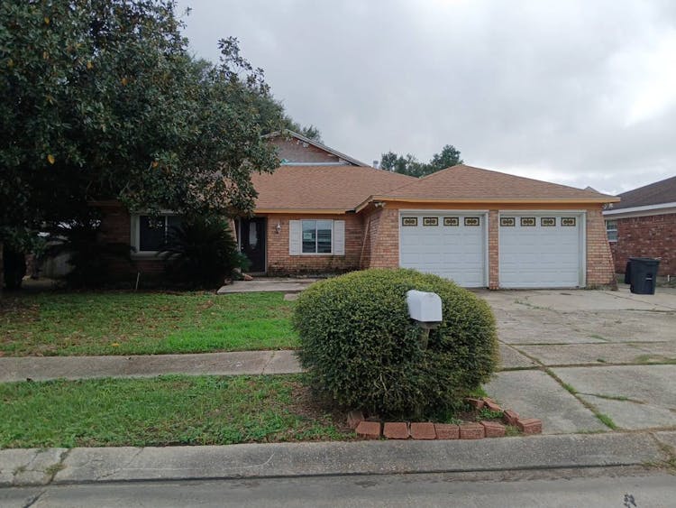 2039 Spanish Oaks Dr Harvey, LA 70058, Jefferson County