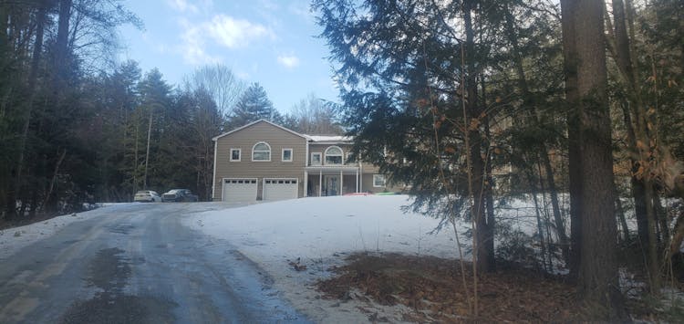 208 South Road Swanzey, NH 03446, Cheshire County