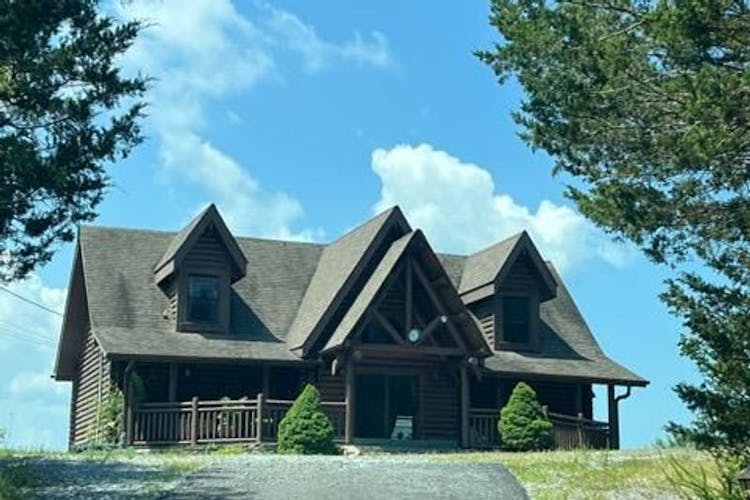 3632 Foxfire Way Sevierville, TN 37876, Jefferson County