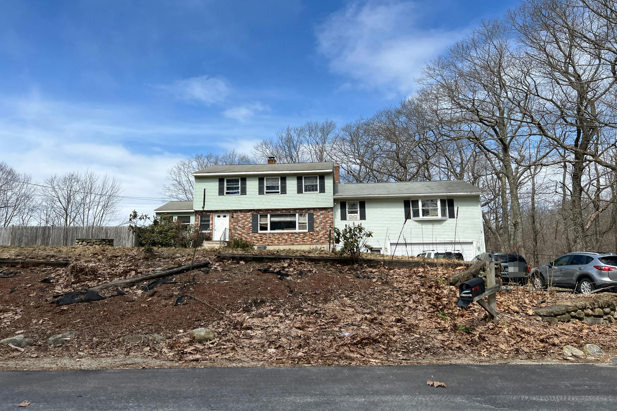 Queen Lake Rd, Phillipston, MA 01331