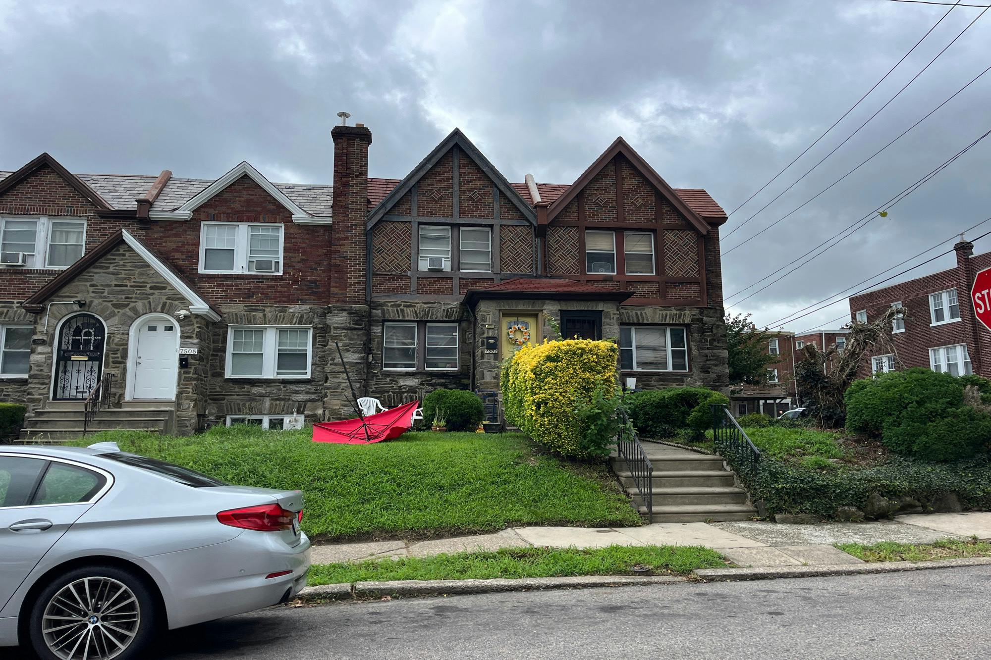 21st St, Philadelphia, PA 19138