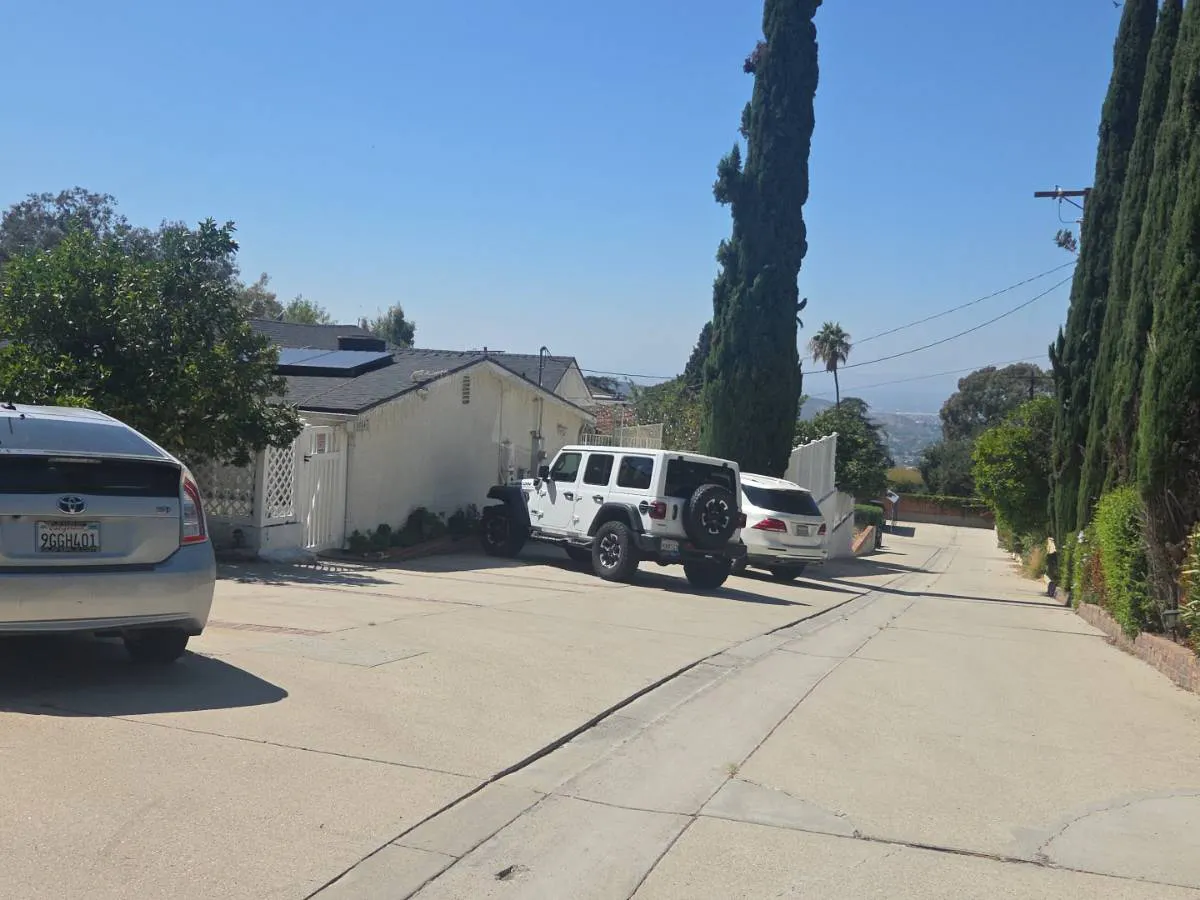 Glory Ave, Tujunga, CA 91042 #1