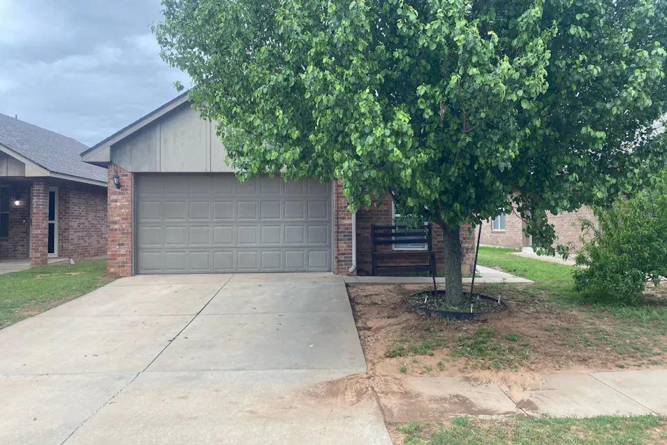 5616 Marblewood Dr Oklahoma City, OK 73179, Oklahoma County