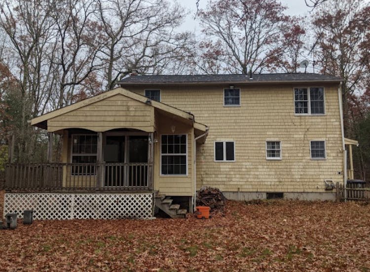 431 Perry Hill Rd, Coventry, RI, 02816, USA