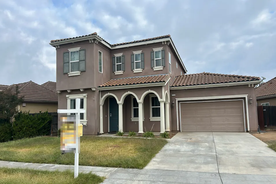 6348 W Portals Ave Fresno, CA 93723, Fresno County