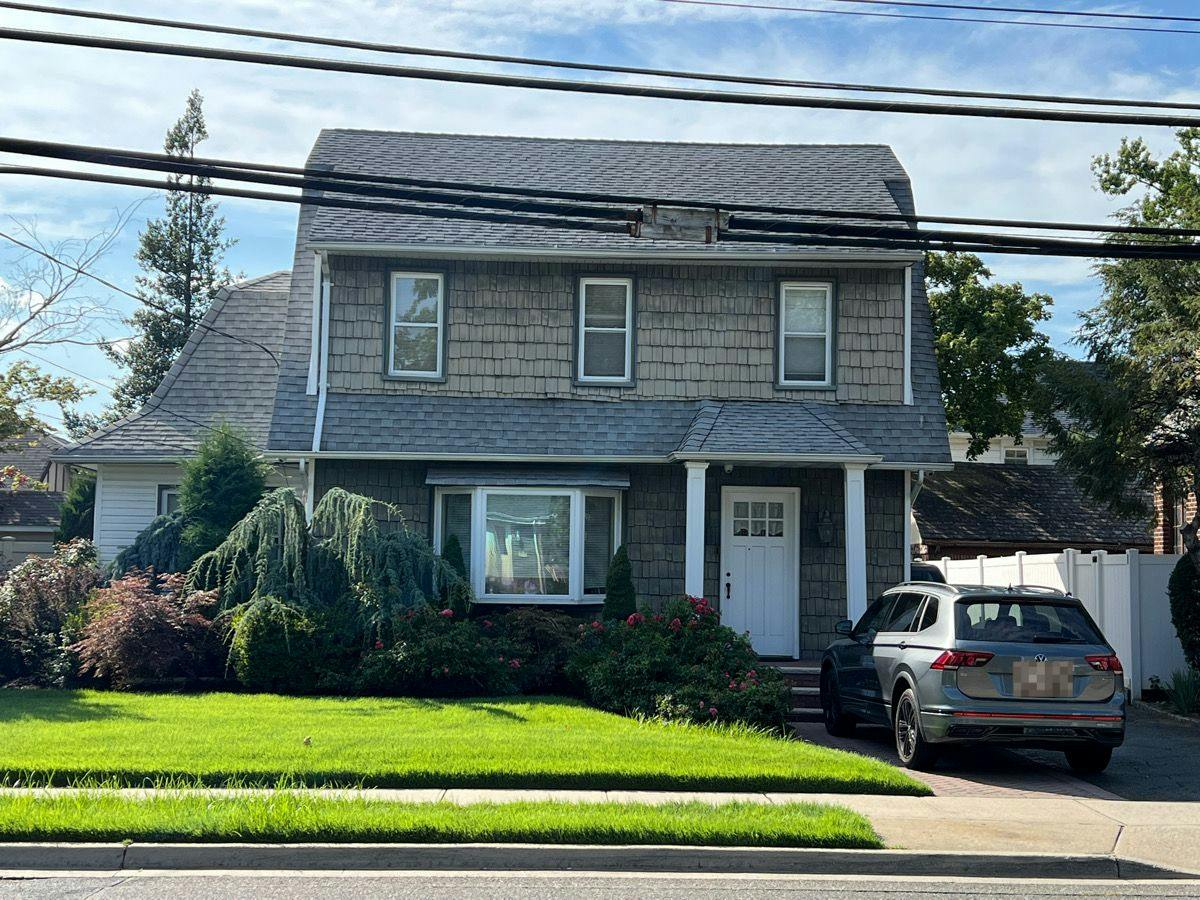 Fletcher Ave, Valley Stream, NY 11580
