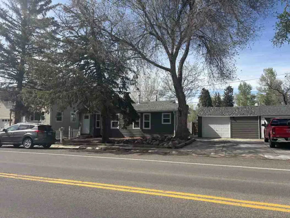 1615 E Sheridan St Laramie, WY 82070, Albany County