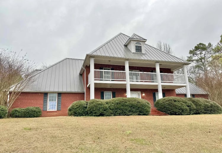 99 Clays Cir Russellville, AL 35653, Colbert County