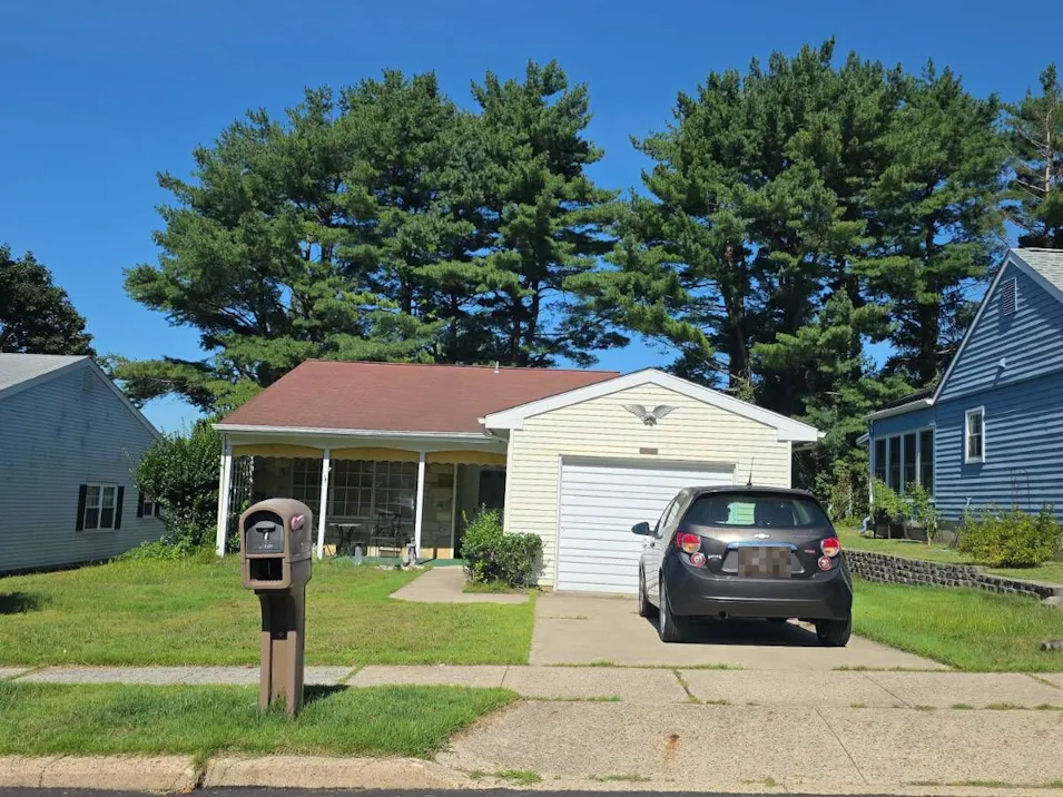 7 Gramercy Place Southhampton, NJ 08088, Burlington County
