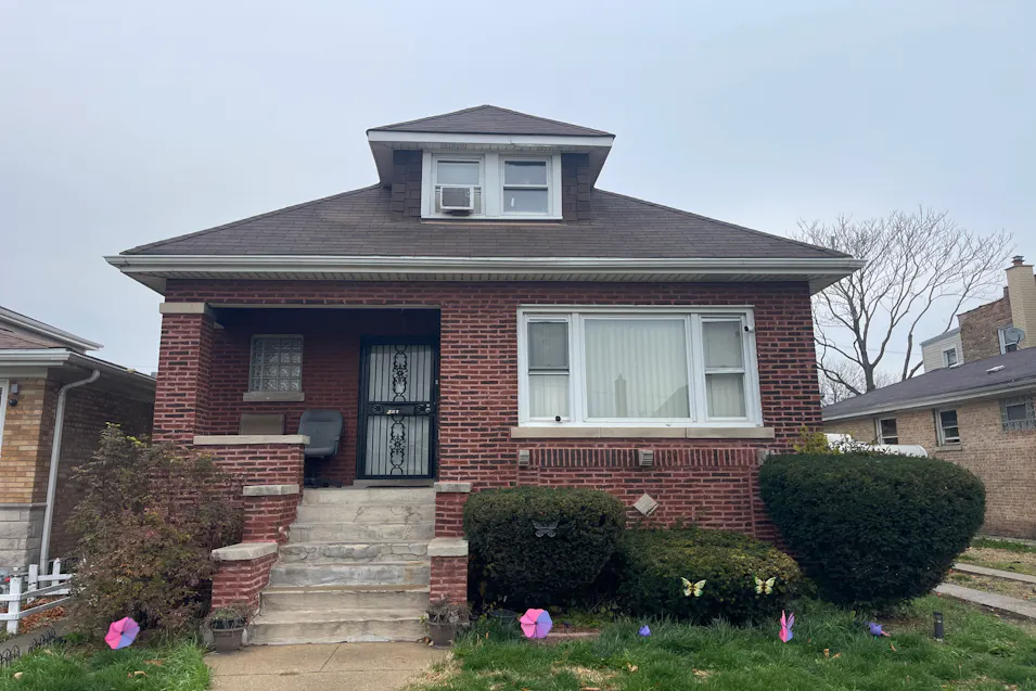 4322 W Walton St Chicago, IL 60651, Cook County