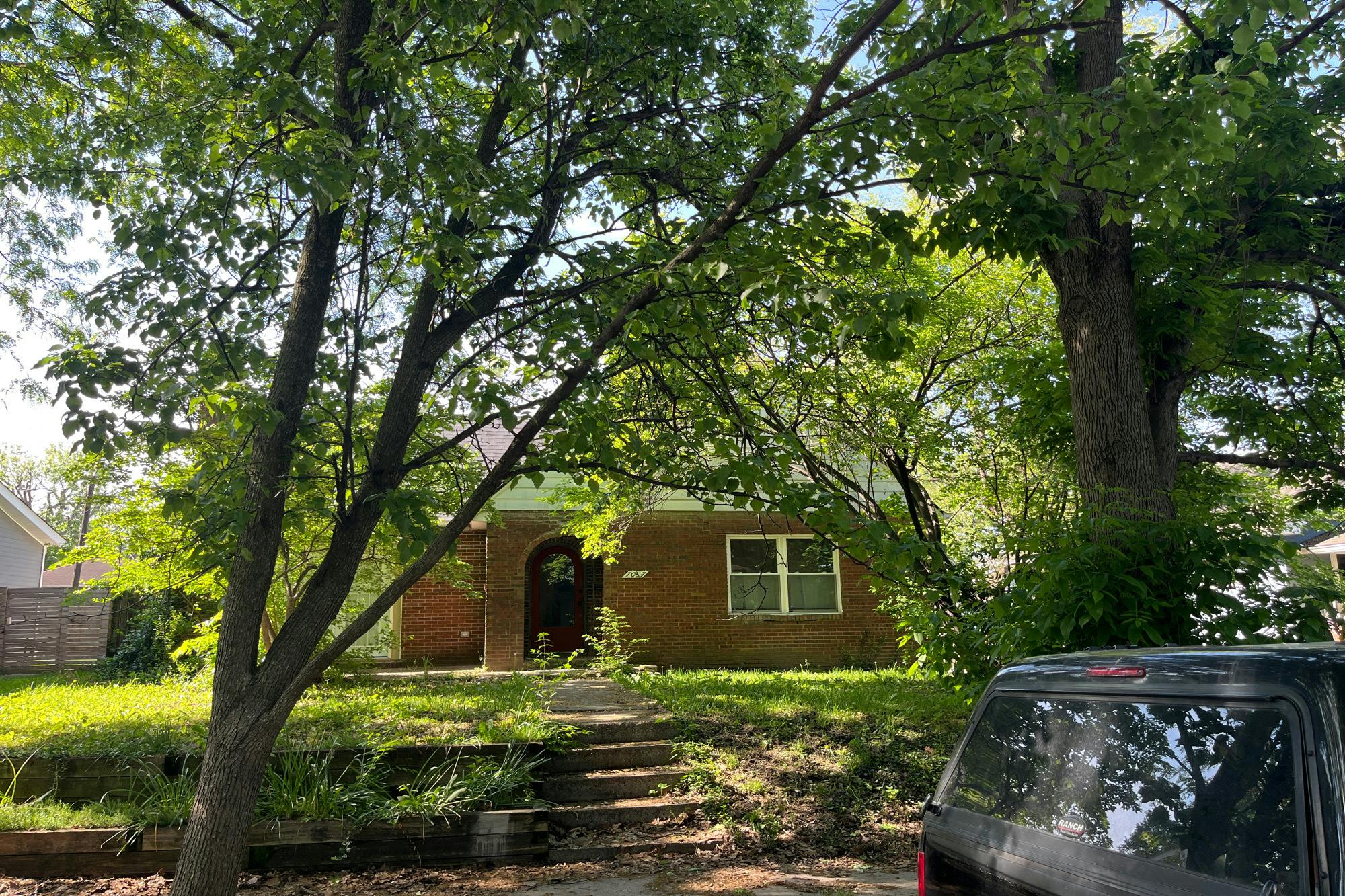 Hervey St, Indianapolis, IN 46203