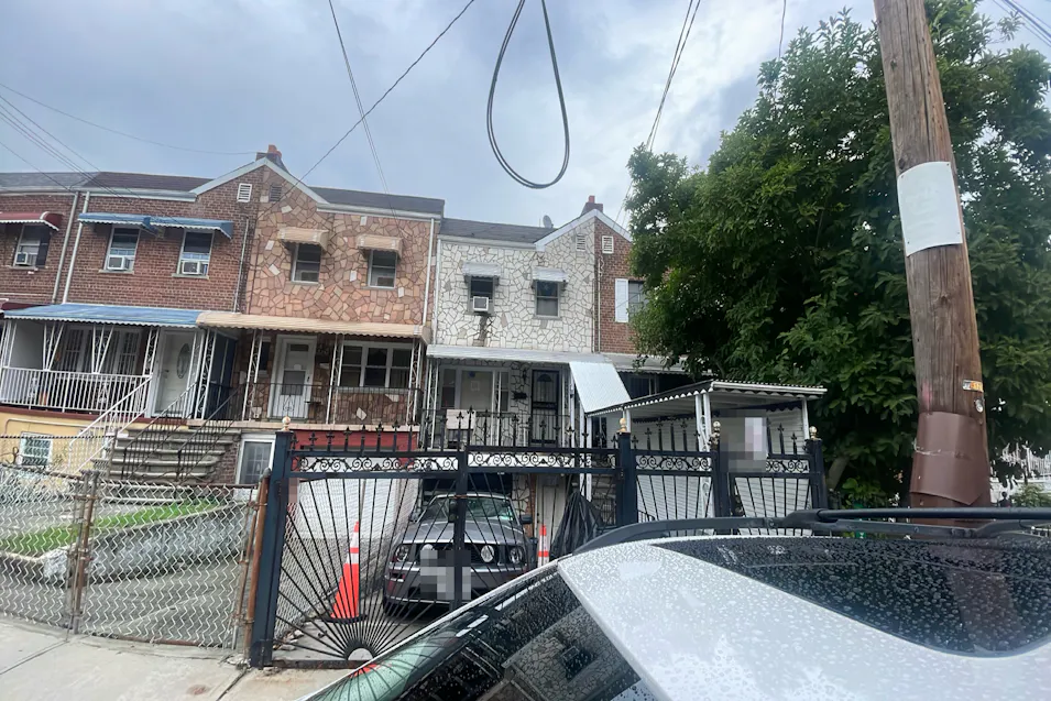 3334 Tiemann Ave Bronx, NY 10469, Bronx County