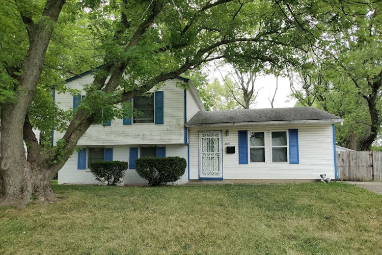 2321 N Eaton Ave Indianapolis, IN 46219, Marion County