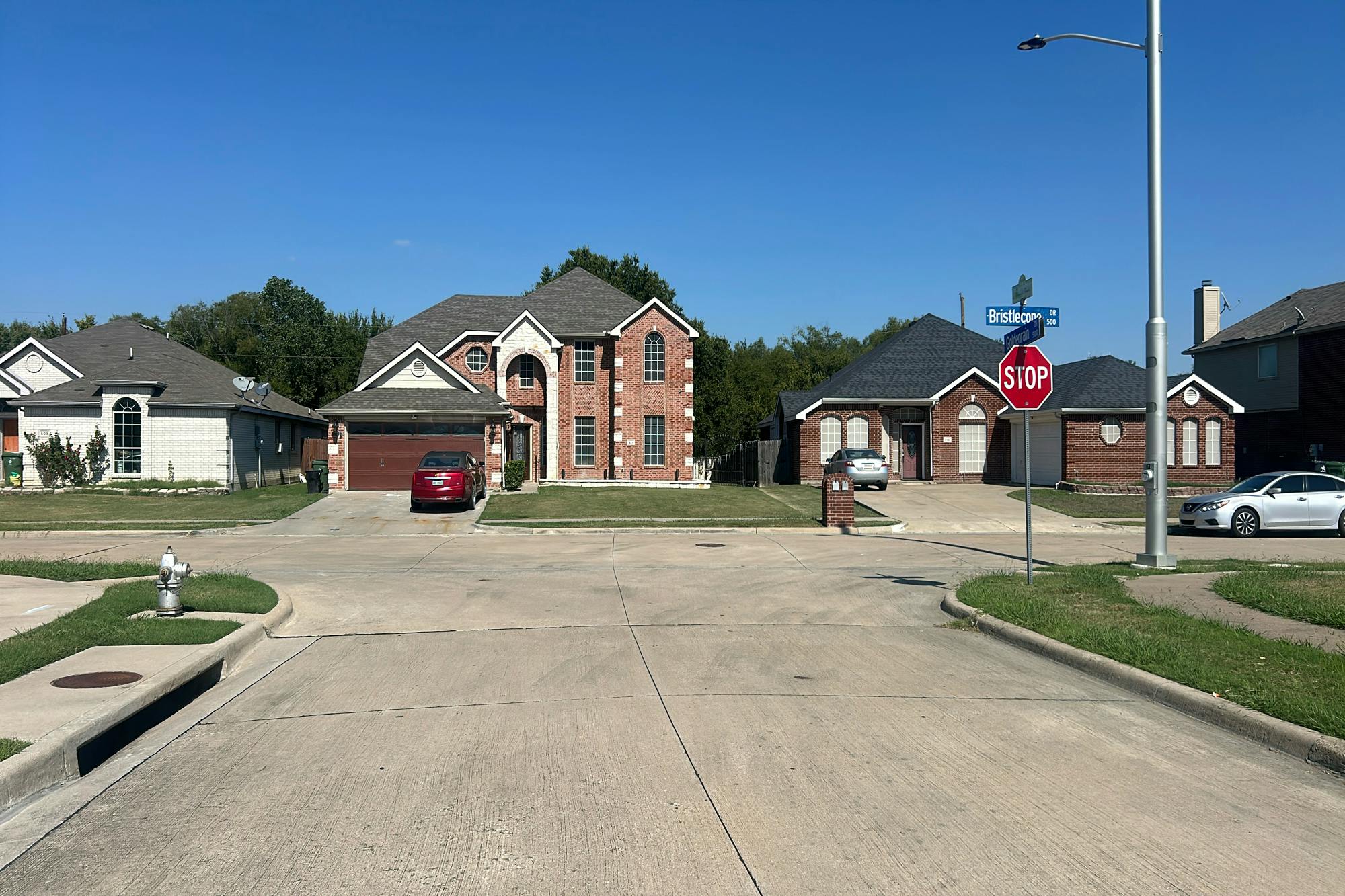 Goldenrain Dr, Arlington, TX 76018 #1