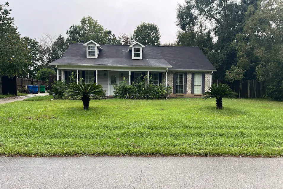 8813 Old Walnut Road Ocean Springs, MS 39564, Jackson County