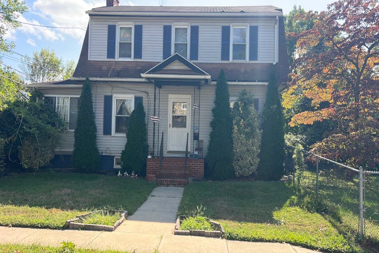 103 South Davis Street Woodbury City, NJ 08096, Gloucester County