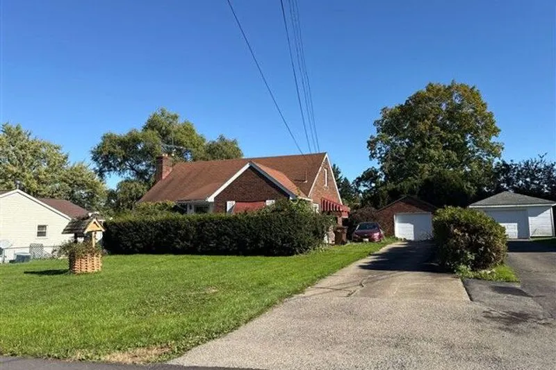 Mary St, Farrell, PA 16121 #1