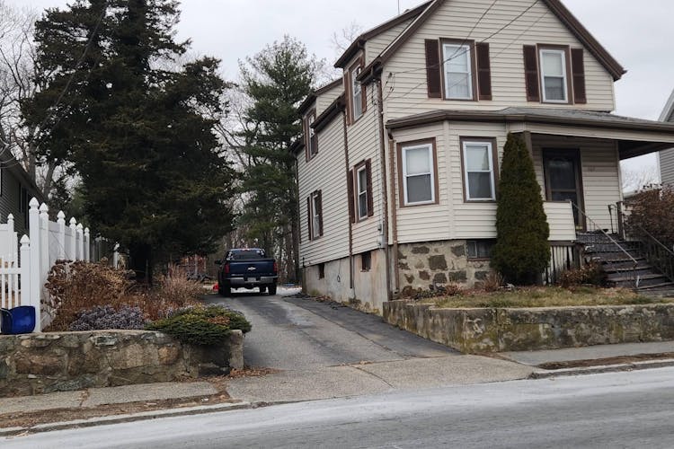 307 Parkland Avenue Lynn, MA 01905, Essex County