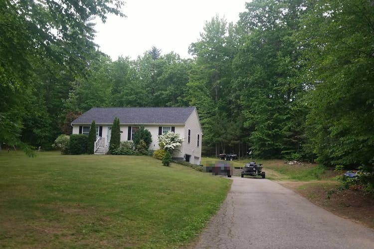 60 Betts Road Rochester, NH 03867, Strafford County