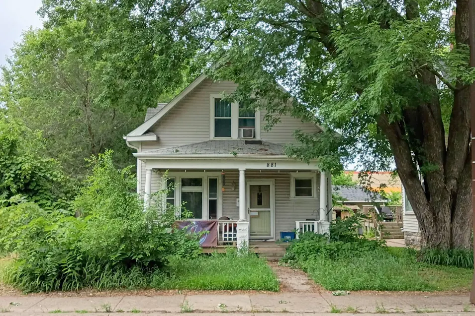 881 Johnson Parkway Saint Paul, MN 55106, Ramsey County