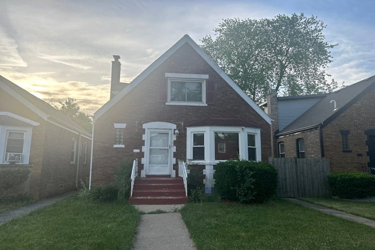 10817 South Eberhart Avenue Chicago, IL 60628, Cook County