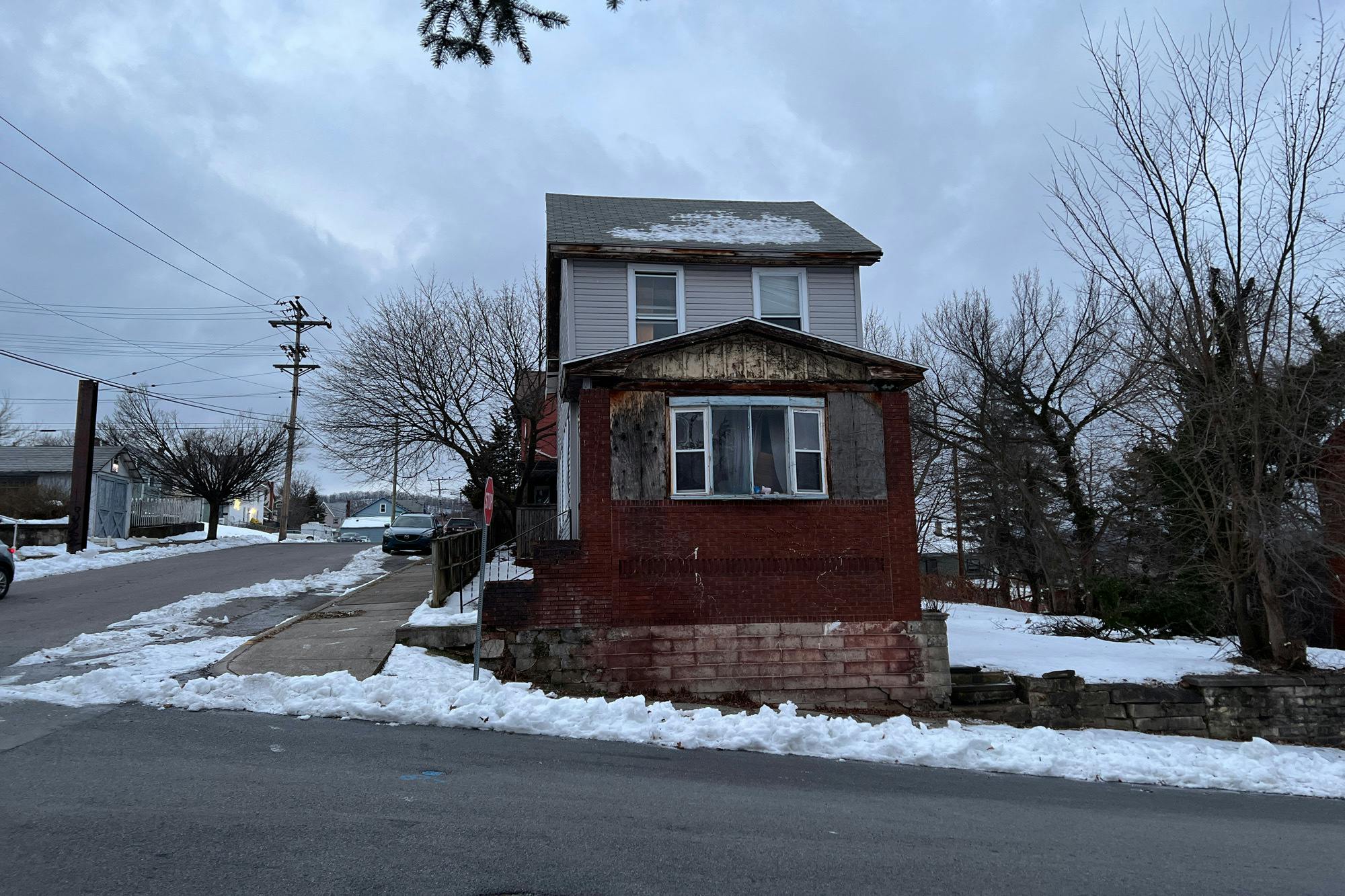 1128 17TH Ave