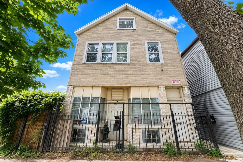 4324 S Hermitage Ave Chicago, IL 60609, Cook County