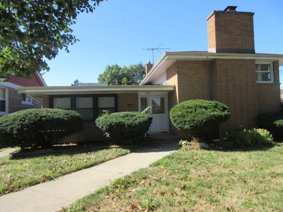 14310 Wentworth Ave Riverdale, IL 60827, Cook County