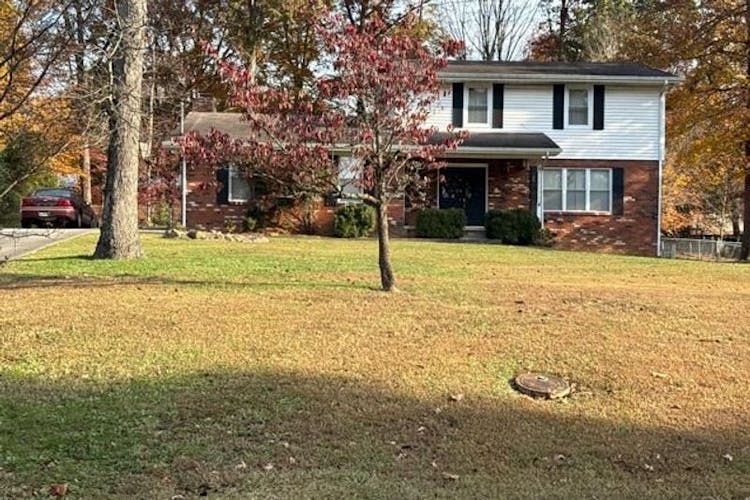 3923 Glen Oaks Drive Maryville, TN 37804, Blount County