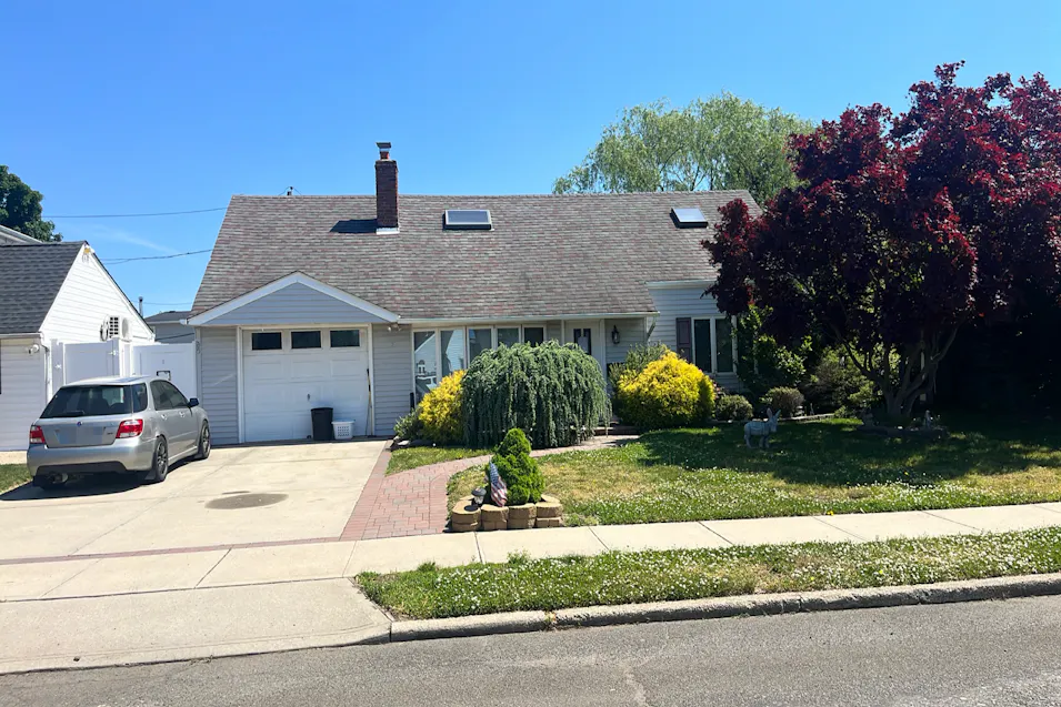 35 Berkshire Road Bethpage, NY 11714, Nassau County