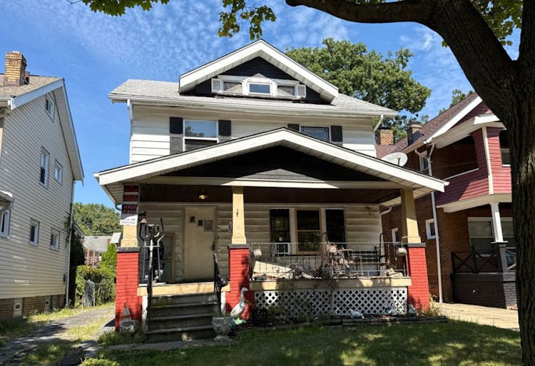 10416 Linnet Ave Cleveland, OH 44111, Cuyahoga County