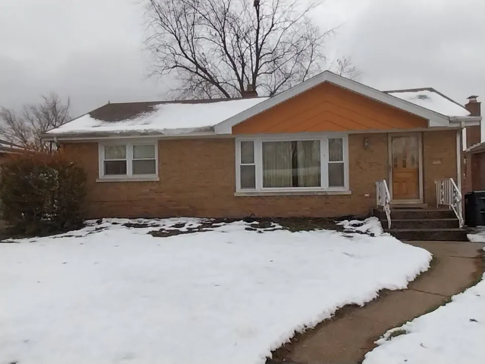 965 E 163rd St South Holland, IL 60473, Cook County