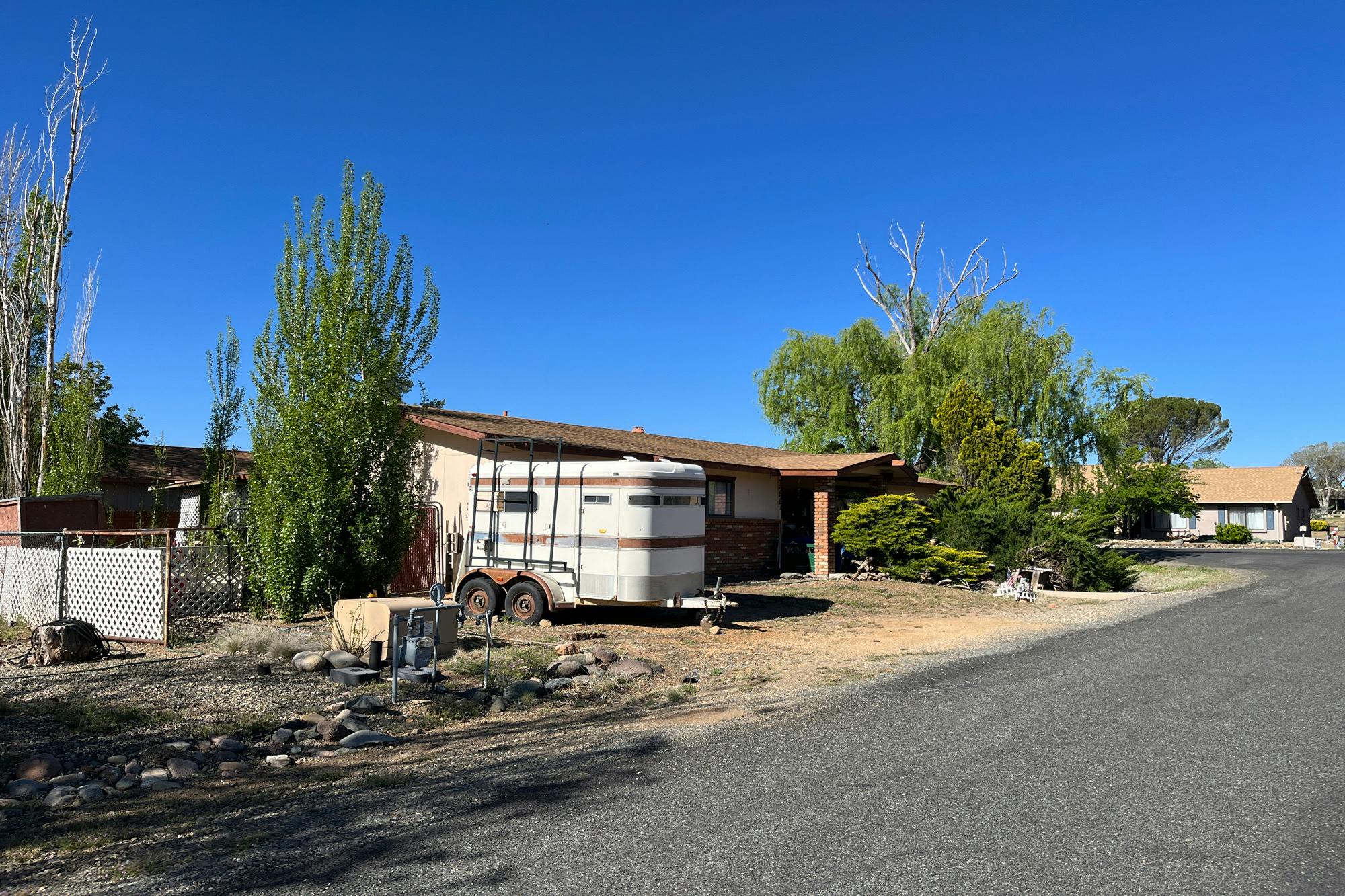 Buena Vis, Dewey, AZ 86327