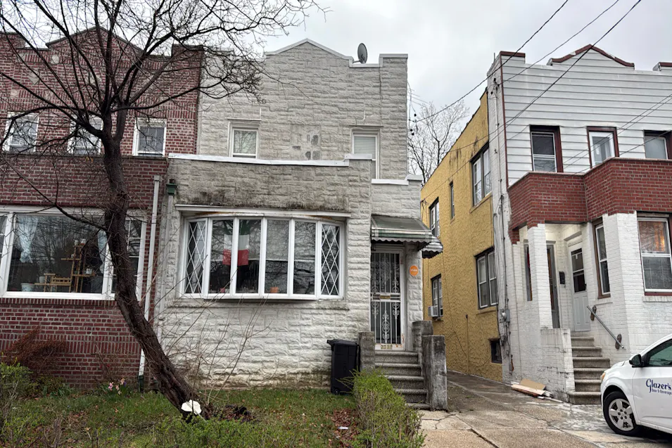 2331 Yates Avenue Bronx, NY 10469, Bronx County