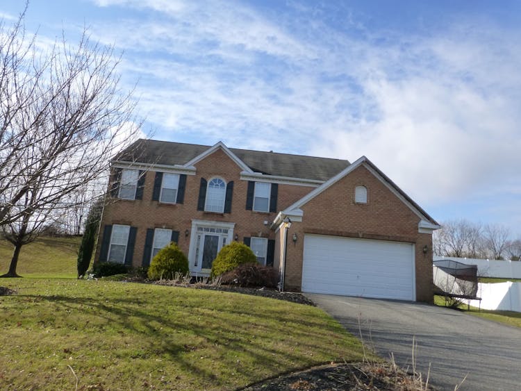 16698 Grant Court Shrewsbury, PA 17361, York County