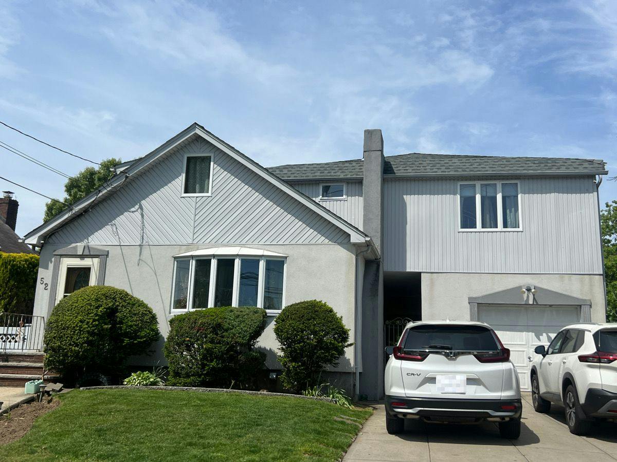Lucille Ave, Elmont, NY 11003