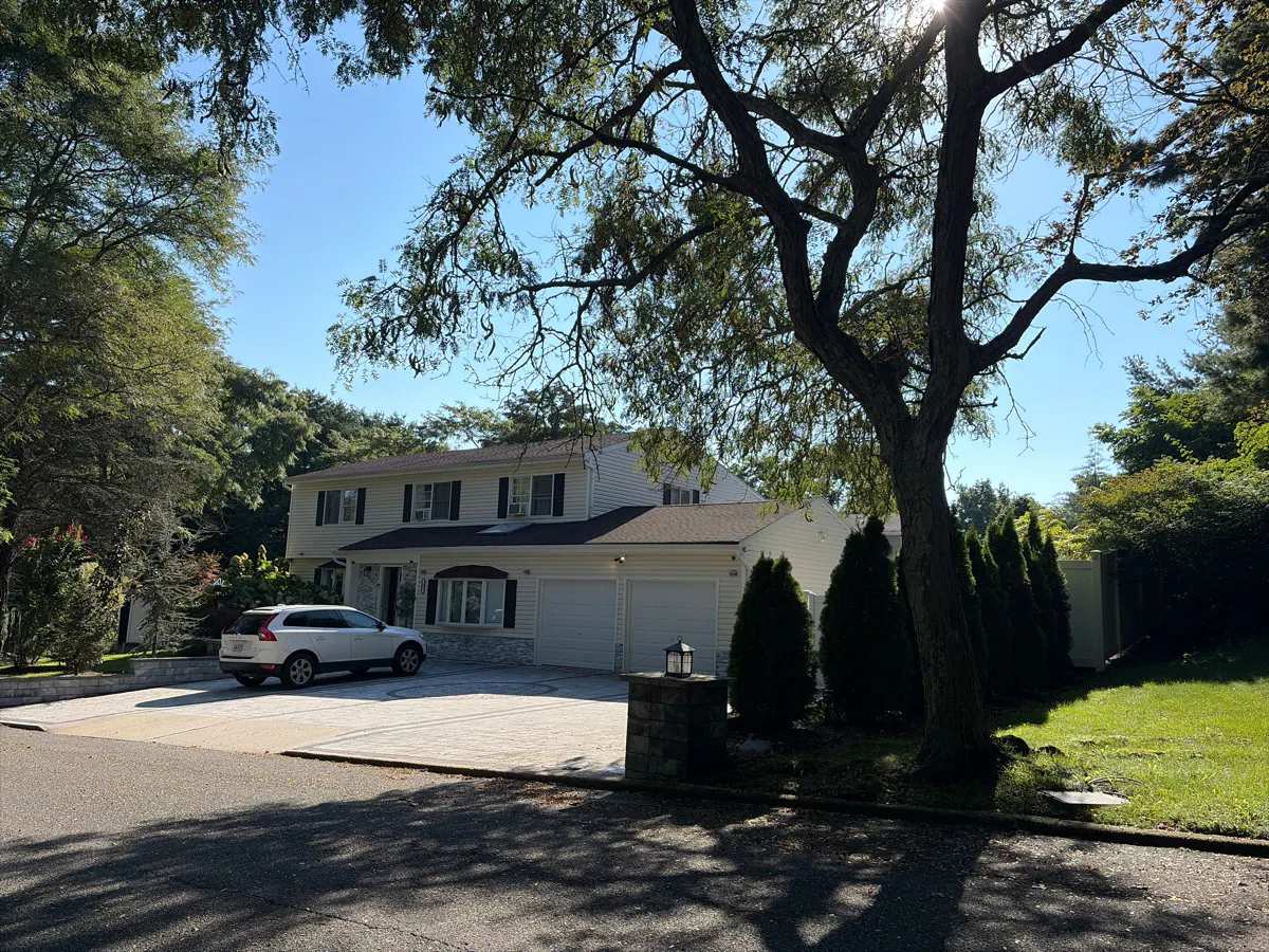 Ibsen Ave, Dix Hills, NY 11746 #1