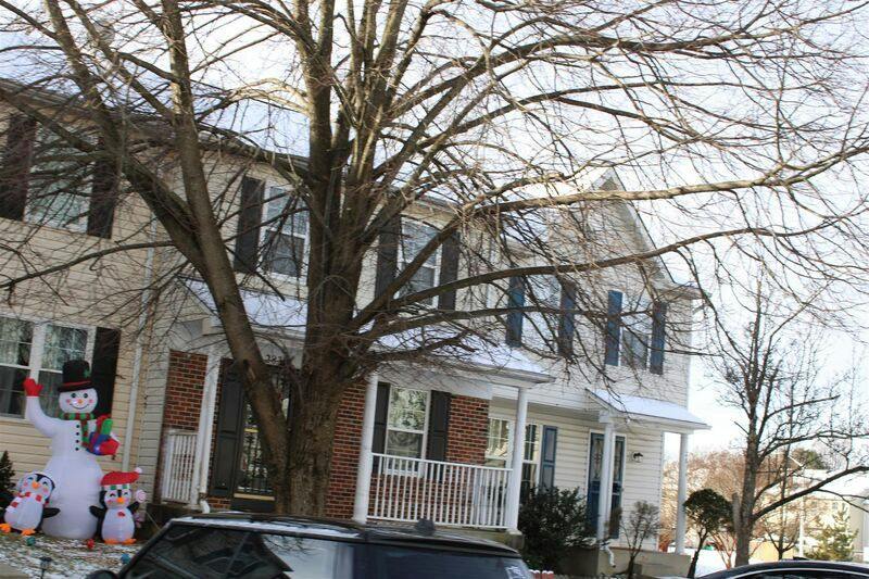 Crestwick Pl, District Heights, MD 20747