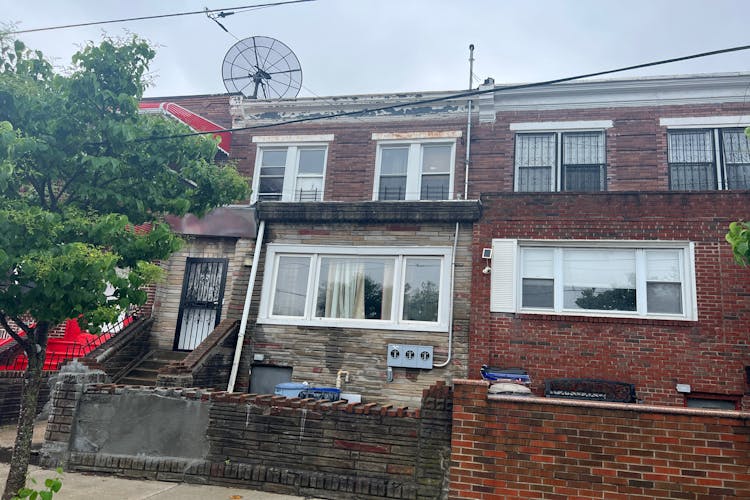 820 New Jersey Avenue Brooklyn, NY 11207, Kings County