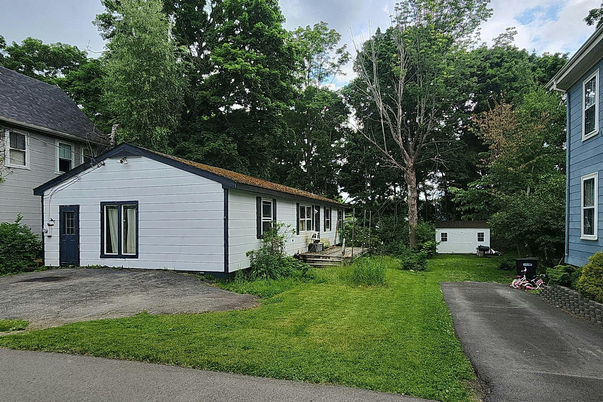 Cottage St, Bangor, ME 04401 #1