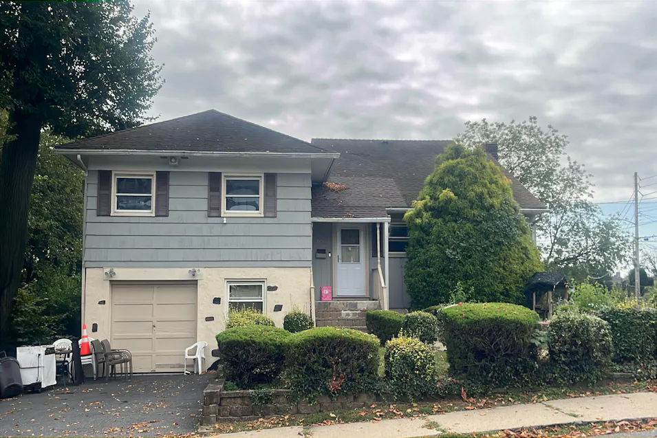 180 Sutton Manor Road New Rochelle, NY 10801, Westchester County