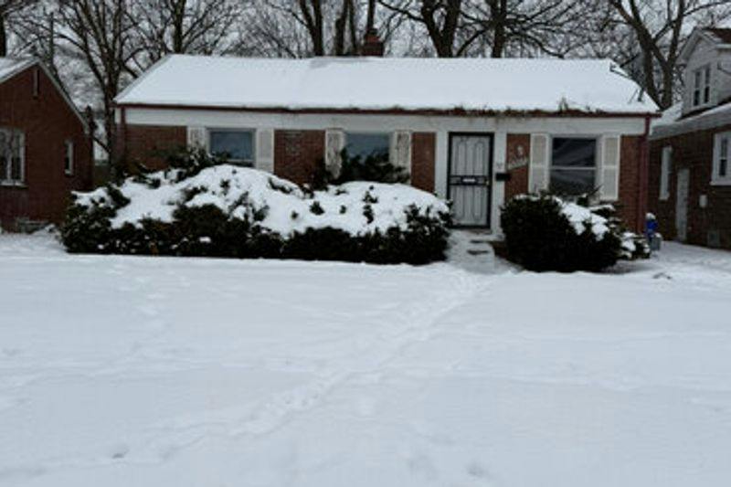 Stout St, Detroit, MI 48223