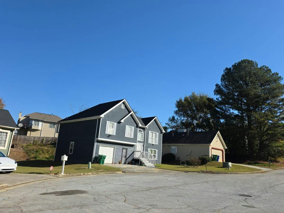 Boulder Ridge Ct, Ellenwood, GA 30294
