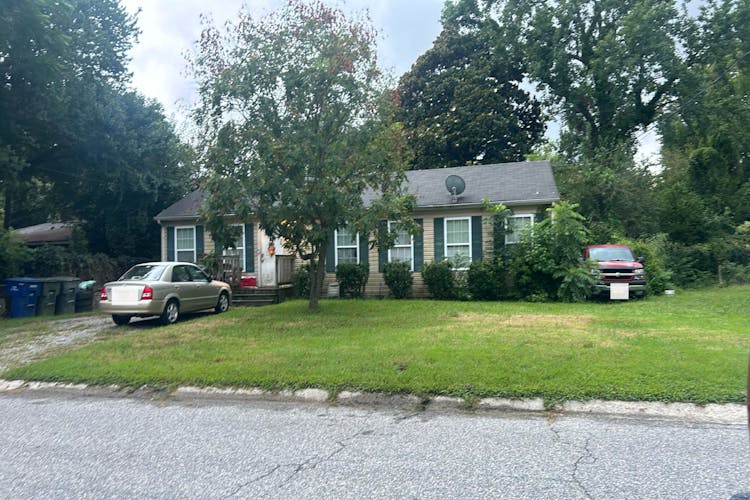 8217 Simons Drive Norfolk, VA 23505, Norfolk City County