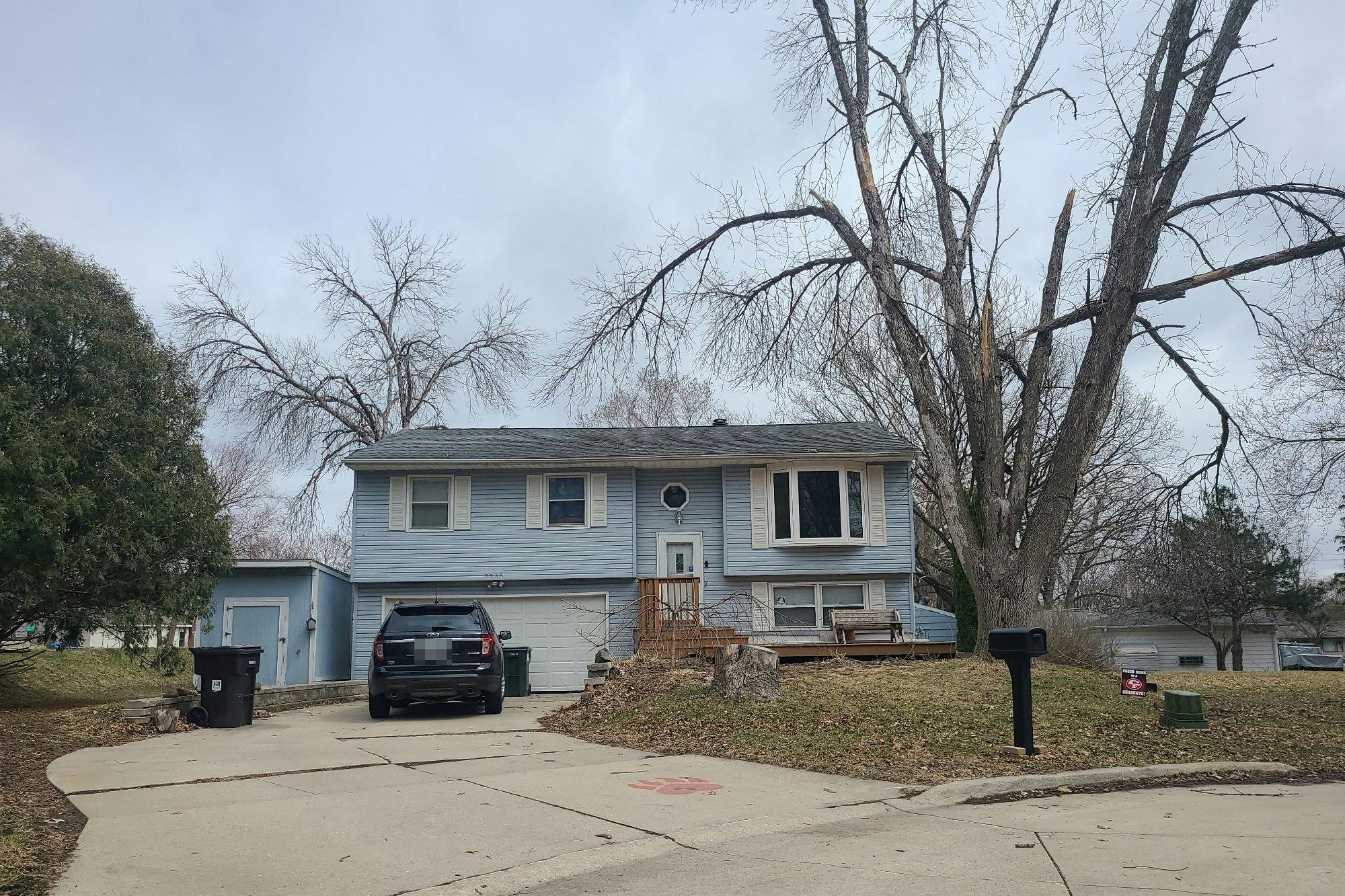 Alameda St, Cedar Falls, IA 50613